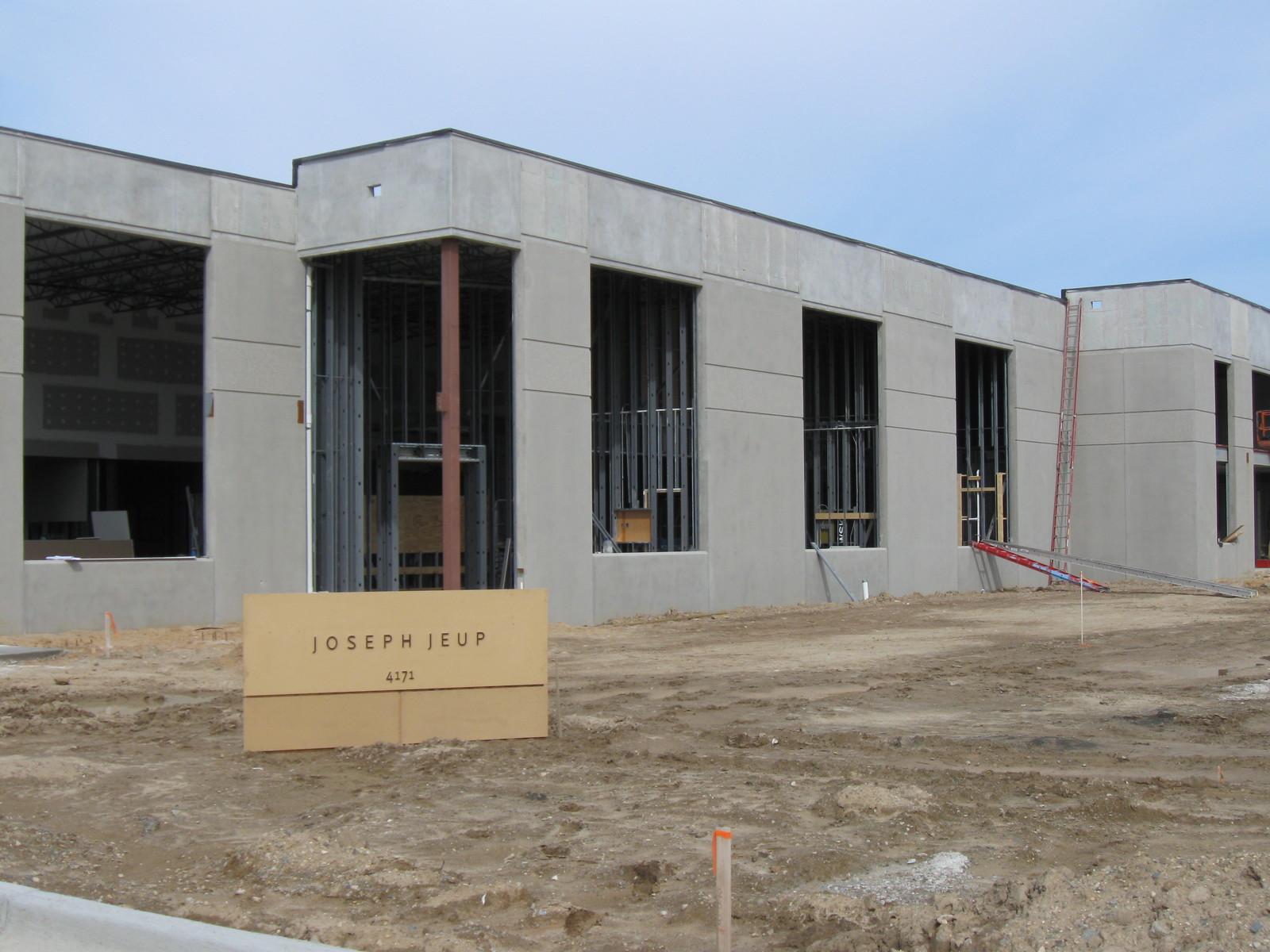 Jeup Furniture Building