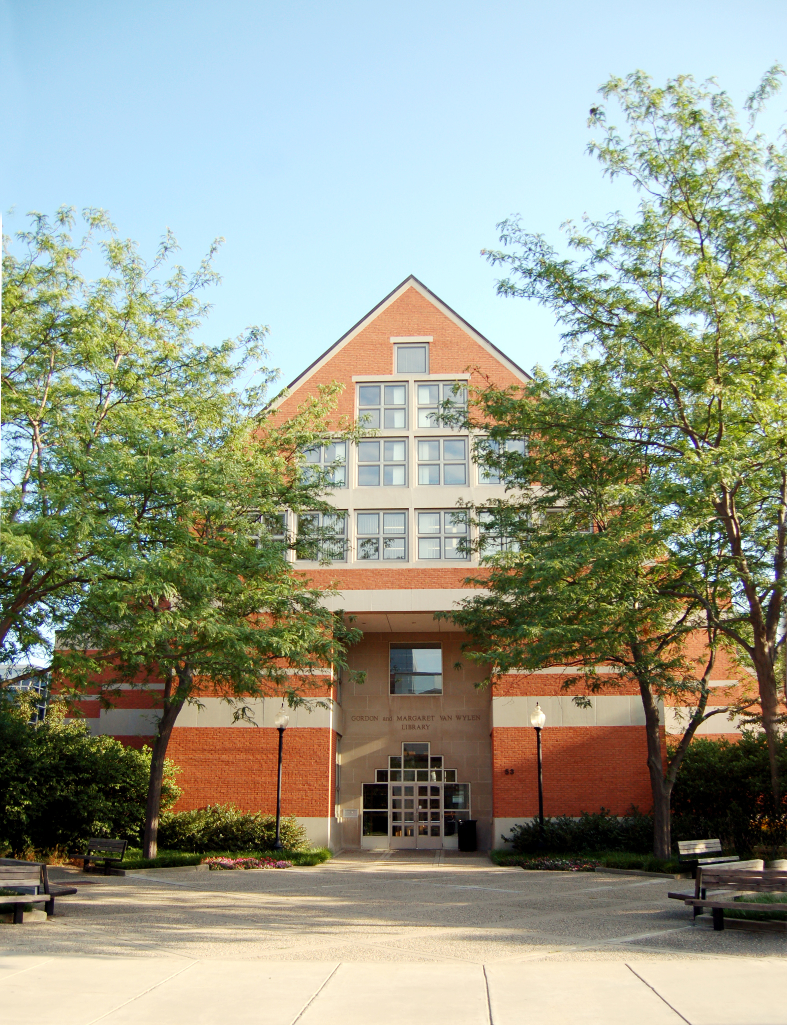 Hope College Van Wylen Library