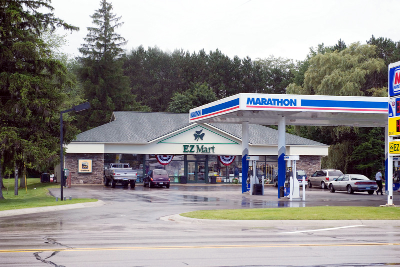 EZ Mart Nunica