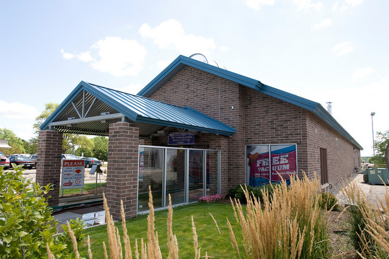 Southland Auto Wash - 28th East