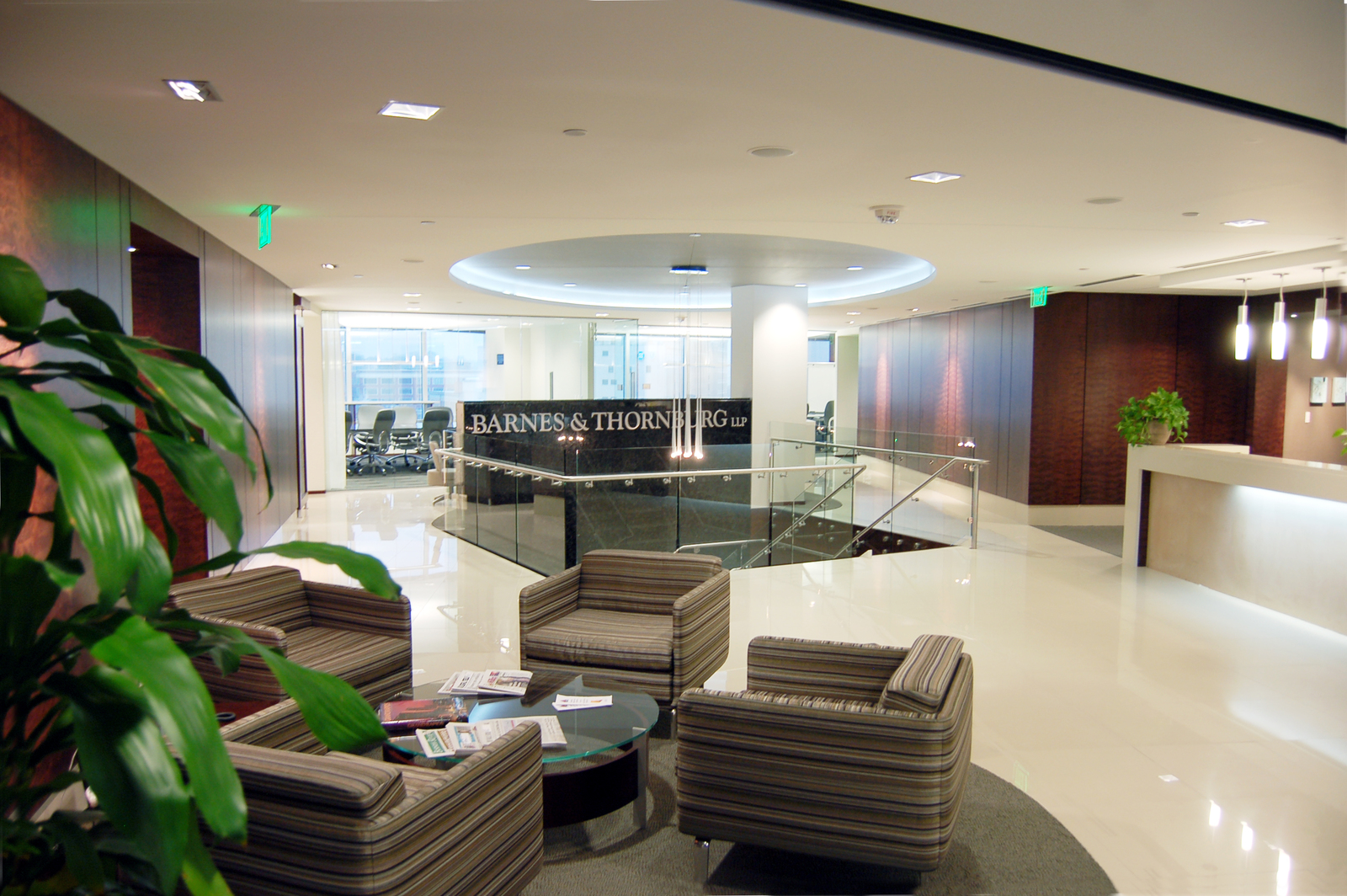 Barnes & Thornburg LLP