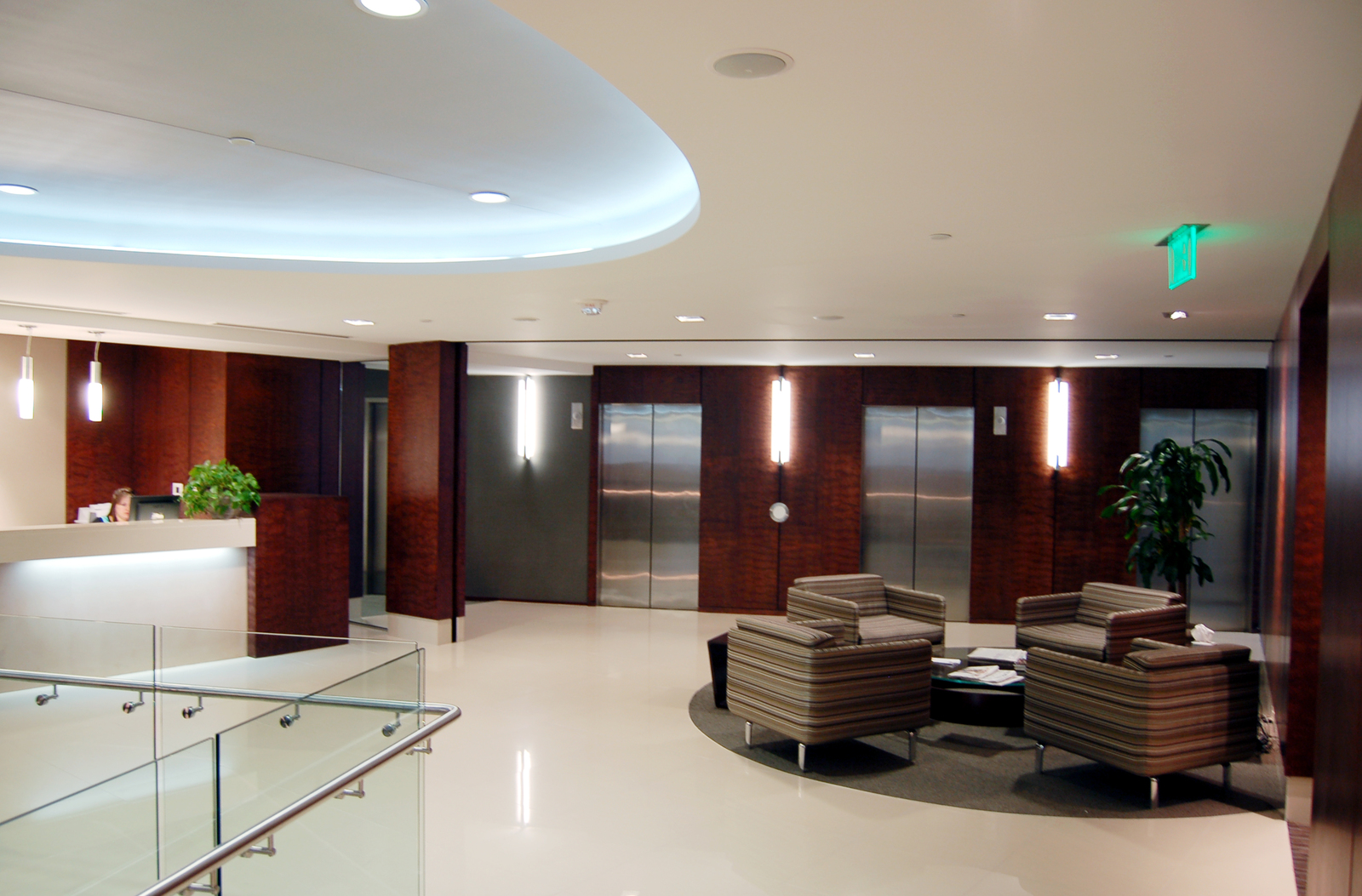 Barnes & Thornburg LLP