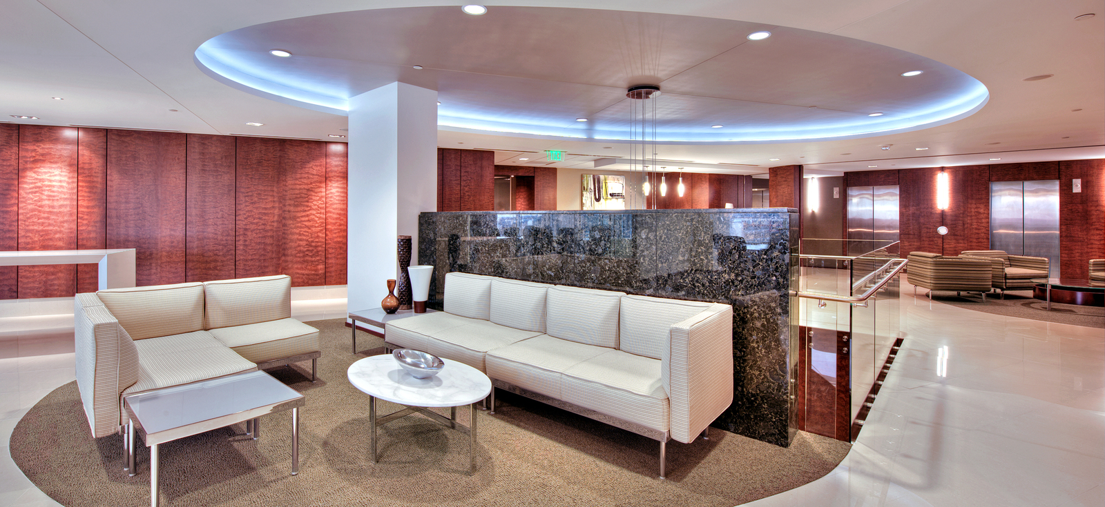 Barnes & Thornburg LLP