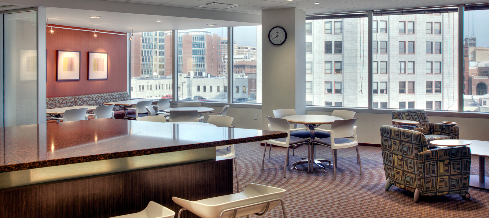 Barnes & Thornburg LLP