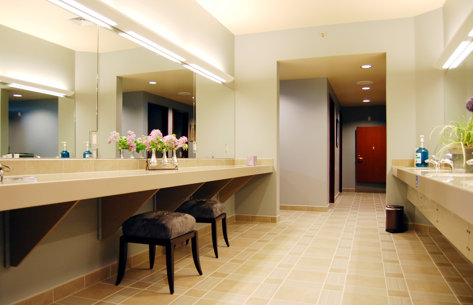 Grand Oaks Banquet Hall