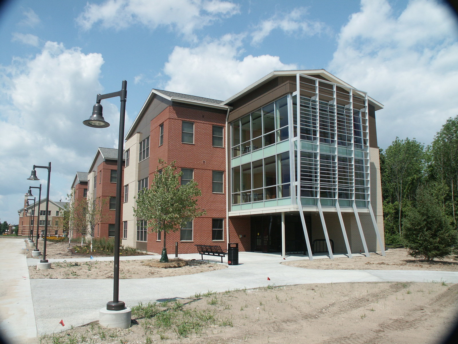 GVSU South Living Centers C, D & E