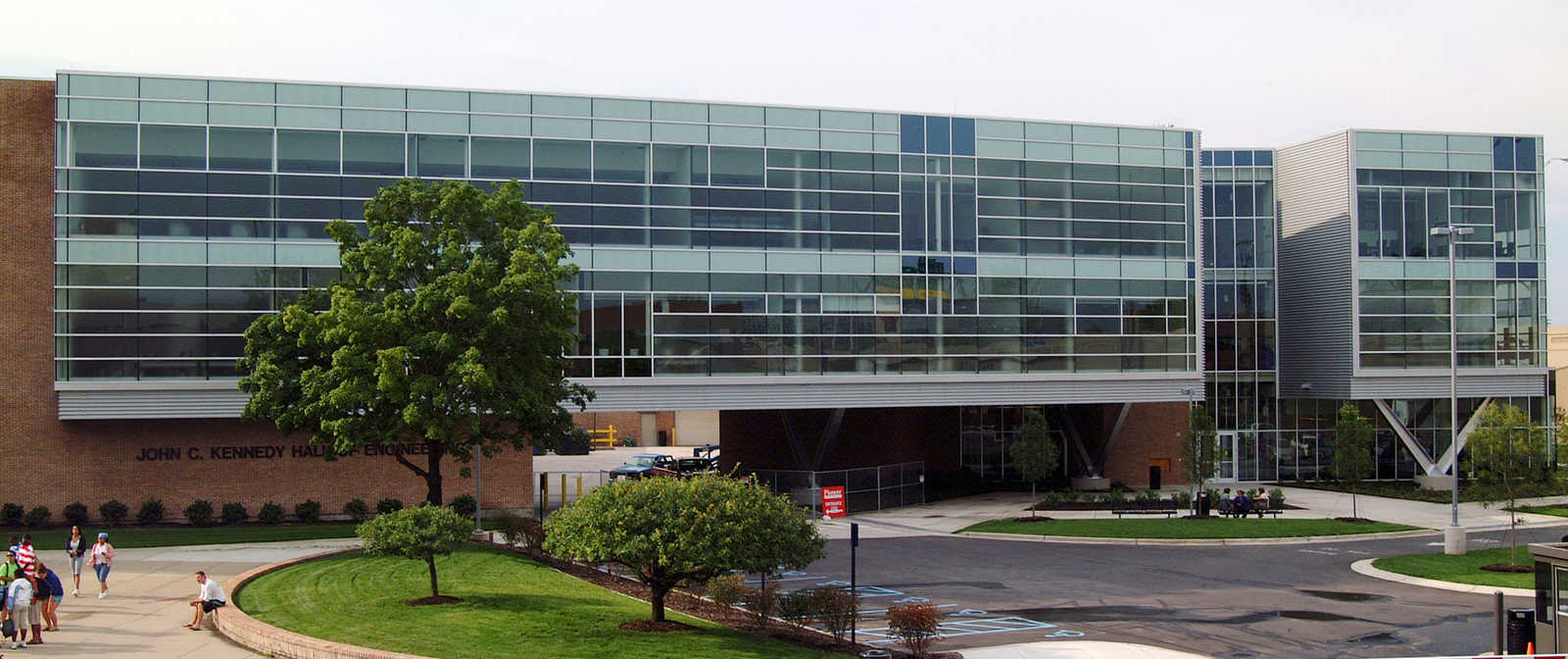 GVSU John C. Kennedy Hall of Engineering