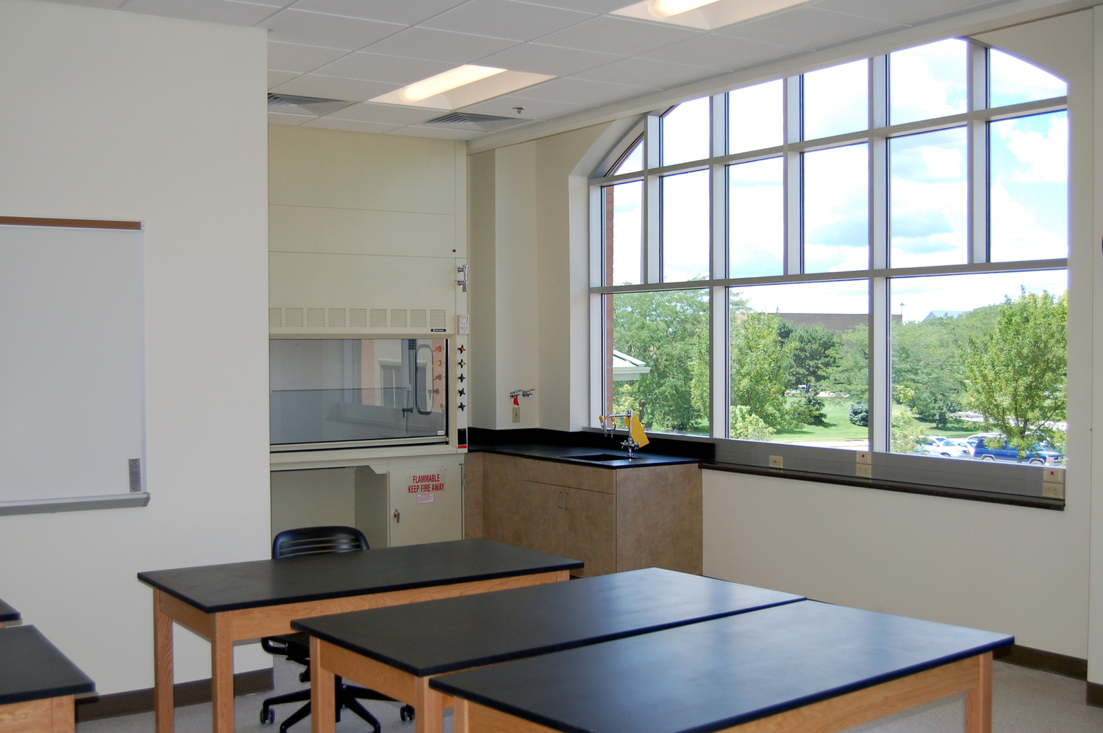 GVSU Niemeyer Living Center & Honors College
