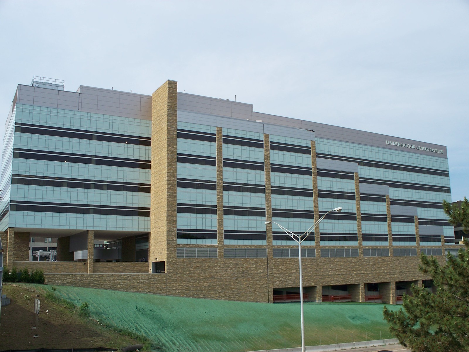 Photo for Spectrum Health: Lemmen-Holton Cancer Pavilion