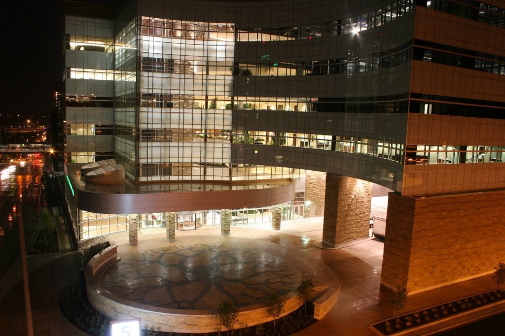 Spectrum Health: Lemmen-Holton Cancer Pavilion