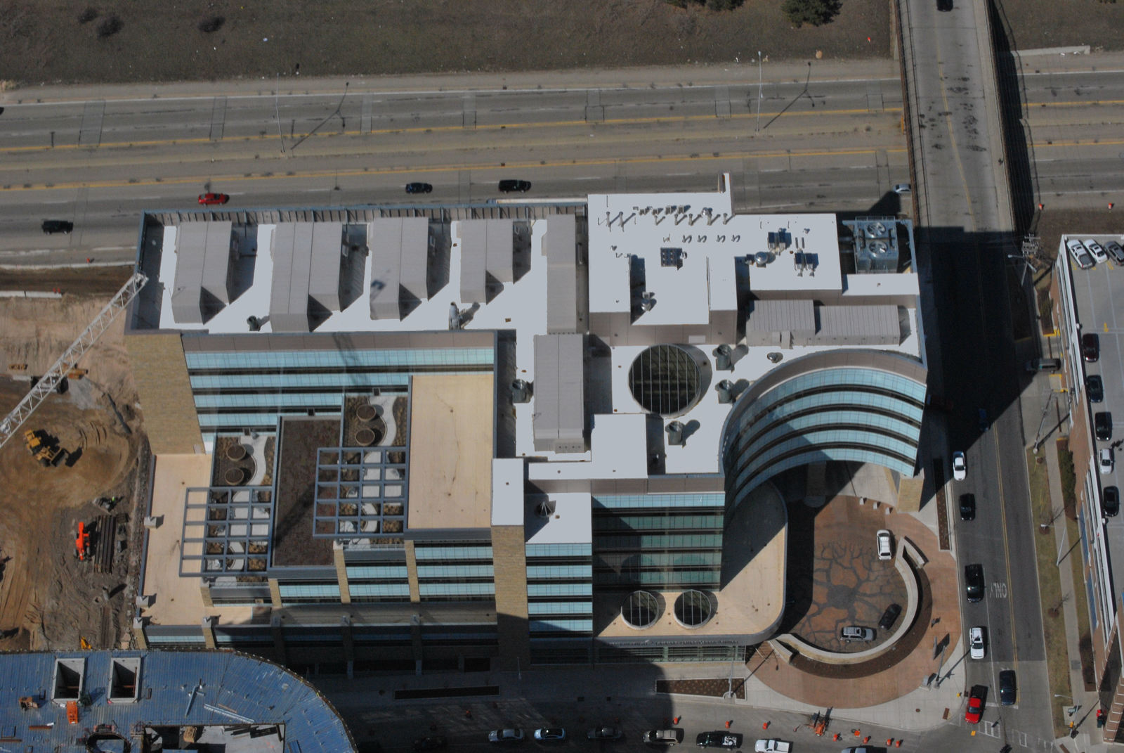 Spectrum Health: Lemmen-Holton Cancer Pavilion